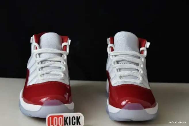 11 Cherry CT8012-116 Jordan Air 0530